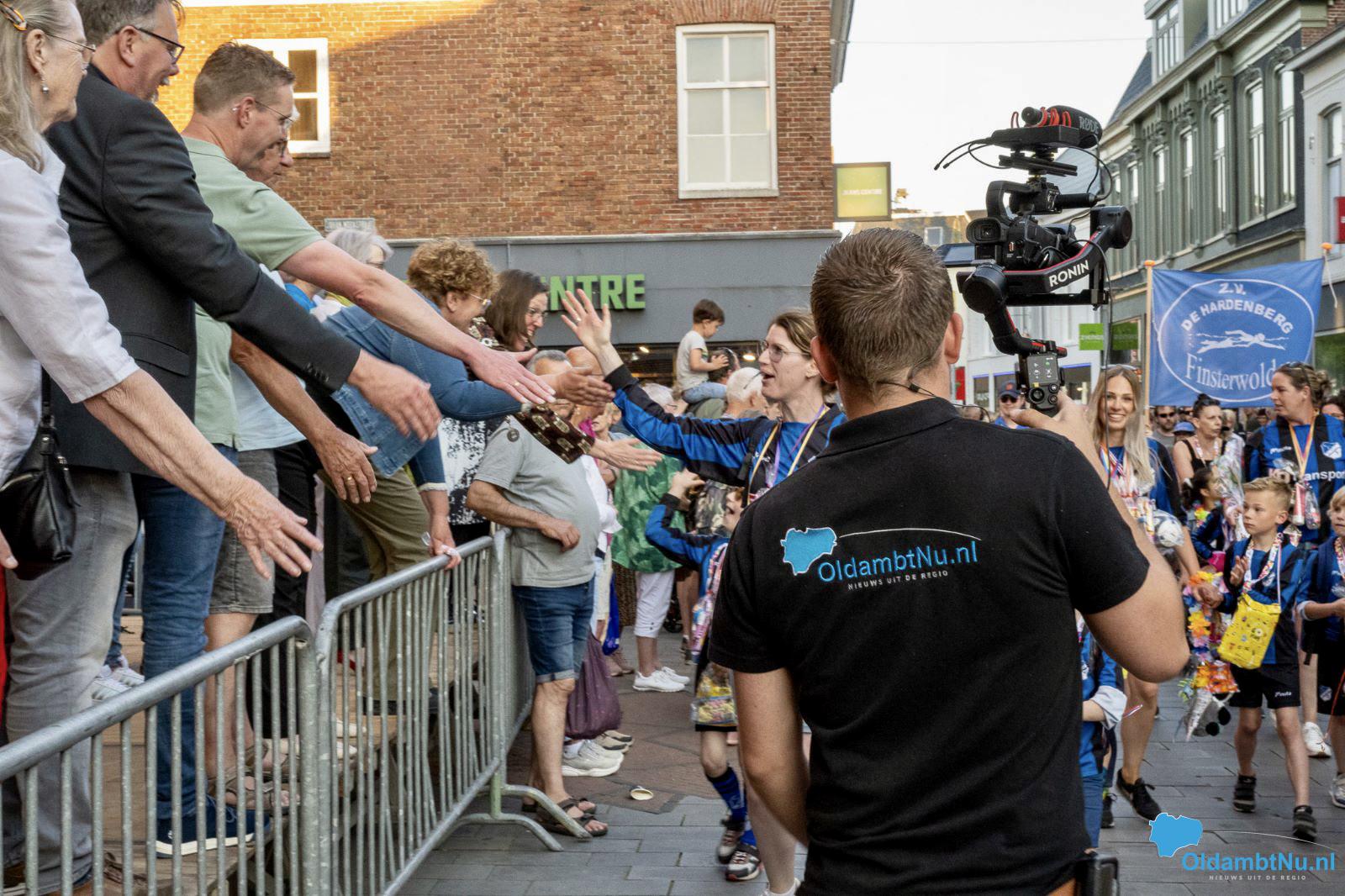 Kijk Hier De Livestream Terug Tijdens De Avond4Daagse Winschoten ...