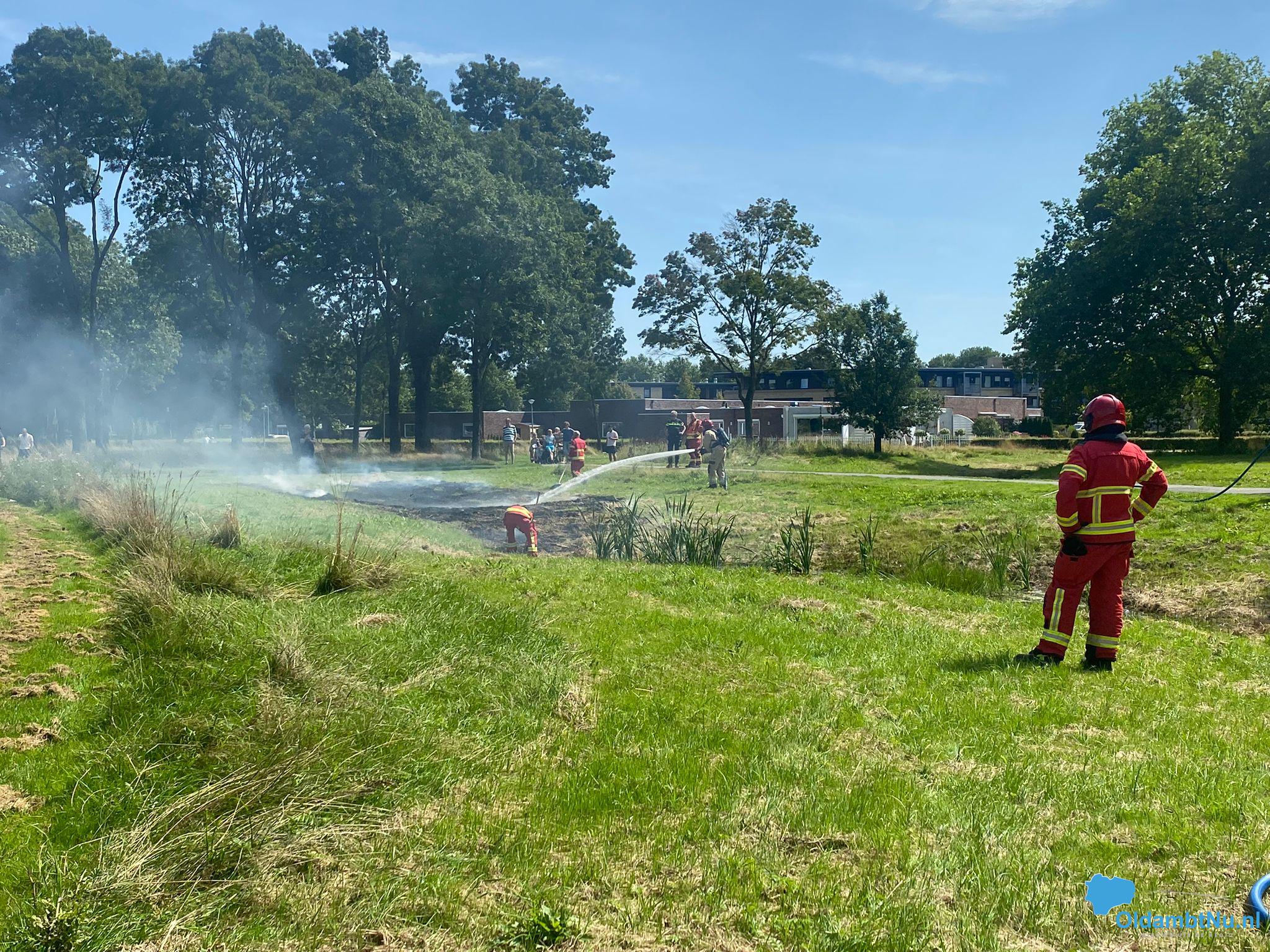 Brandweer Blust Brand In Winschoten - Oozo.nl